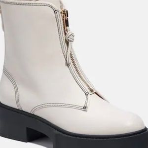 New!!! Coach Liza bootie